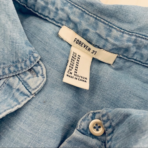 Jean button up top - Picture 4 of 4